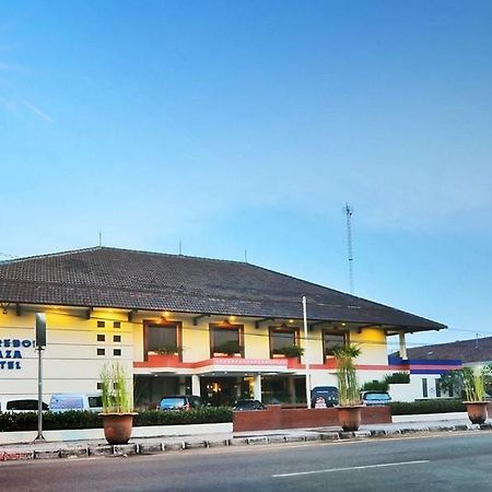 Hotel Cirebon Plaza 치레본 외부 사진