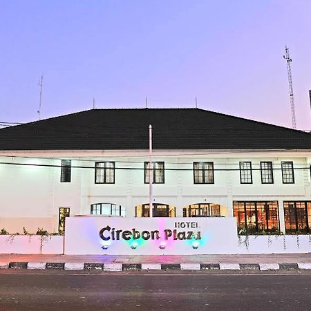 Hotel Cirebon Plaza 치레본 외부 사진